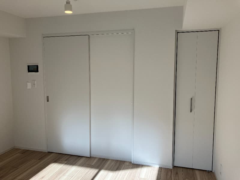 Room image 16
