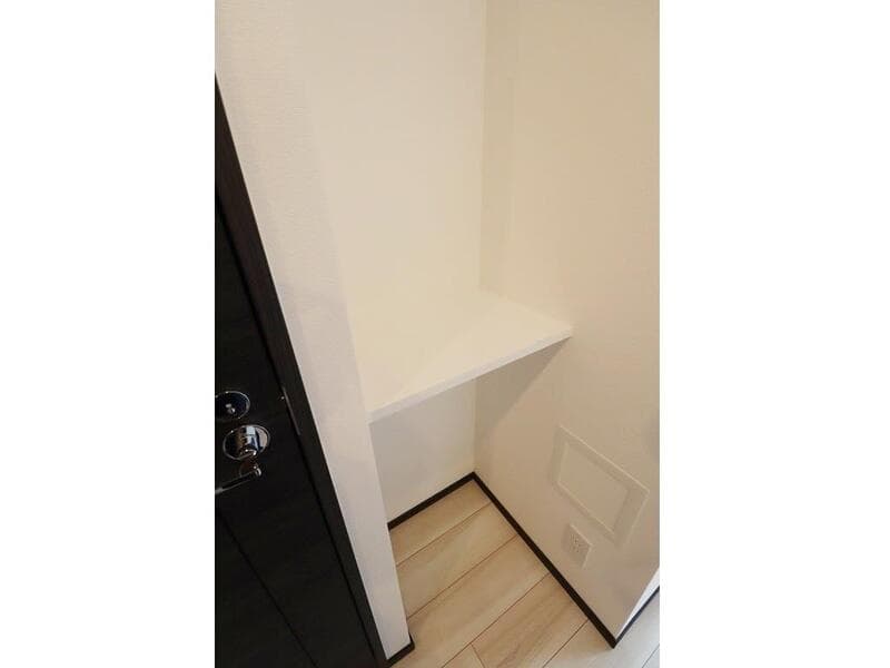 Room image 10