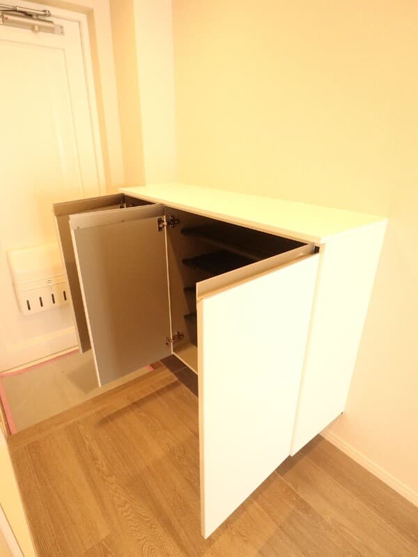 Room image 11