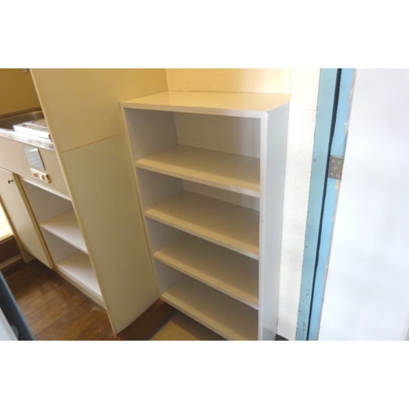 Room image 8