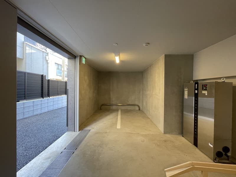 Room image 10
