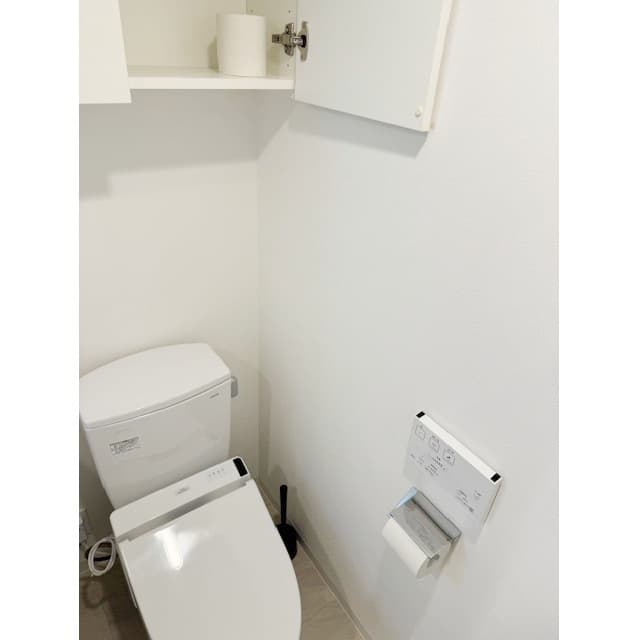 Room image 13