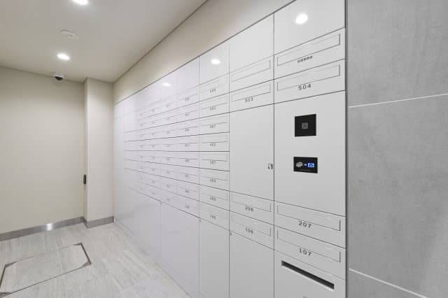 Room image 15