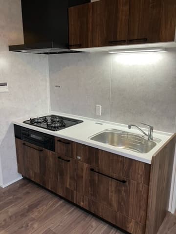Room image 11