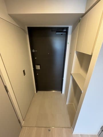 Room image 12