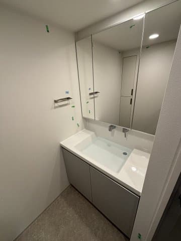 Room image 9