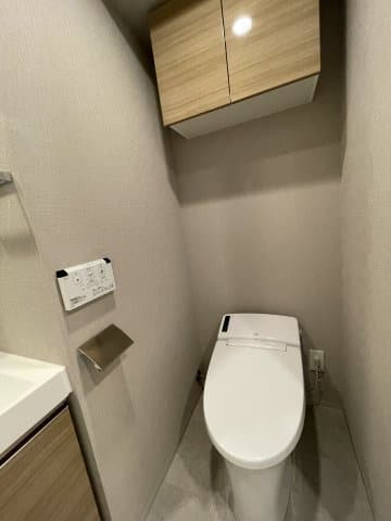 Room image 14