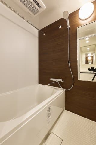 Room image 13