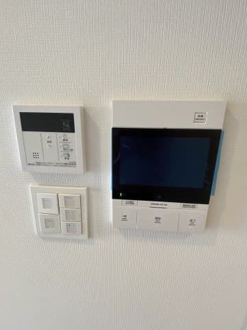 Room image 15