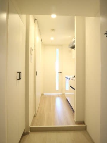 Room image 9
