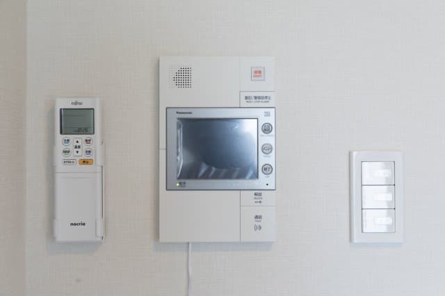 Room image 11