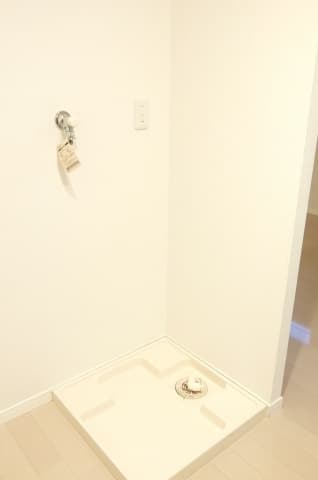 Room image 9