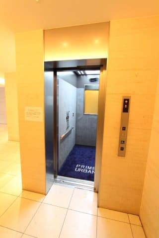 Room image 12