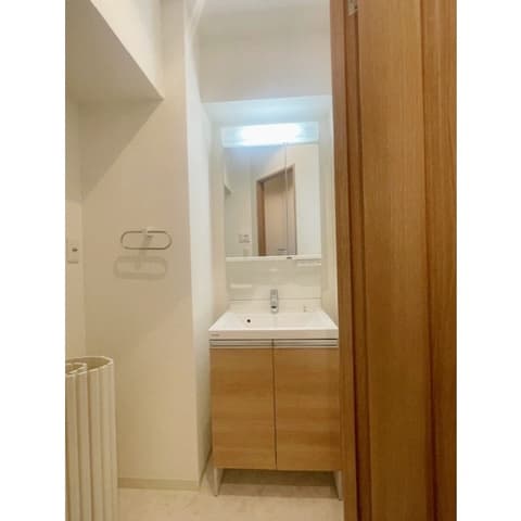 Room image 14