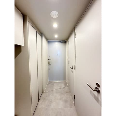 Room image 11