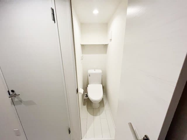 Room image 13