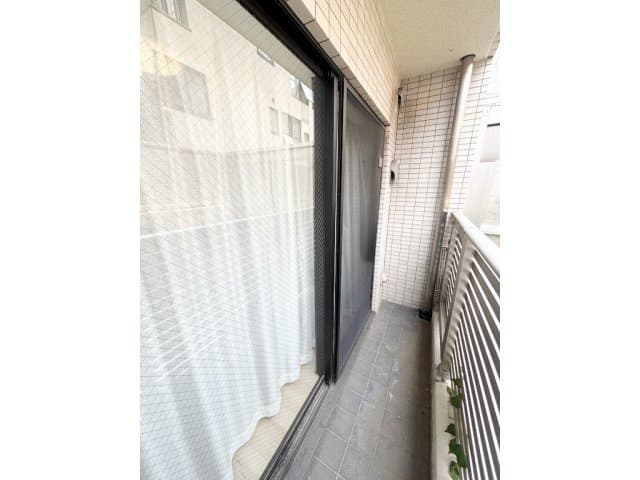 Room image 14