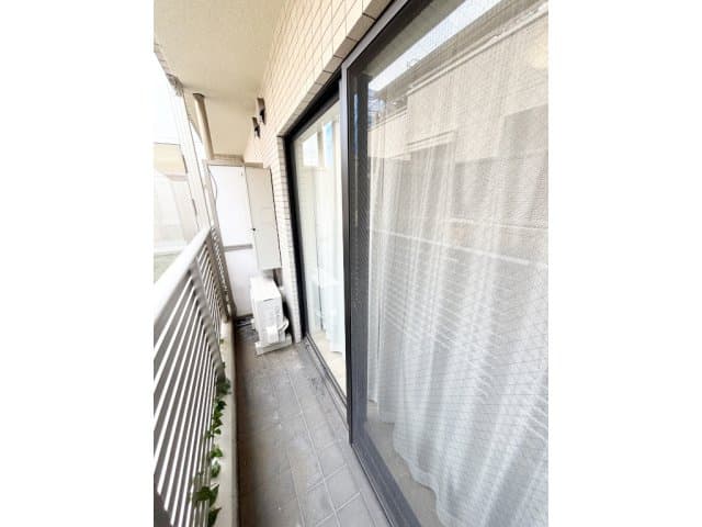 Room image 15