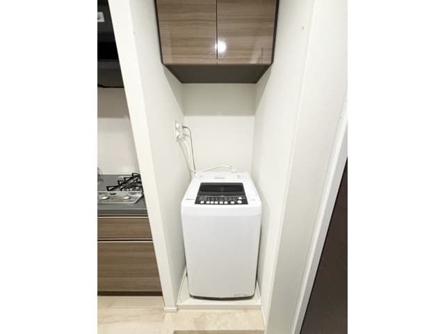 Room image 16
