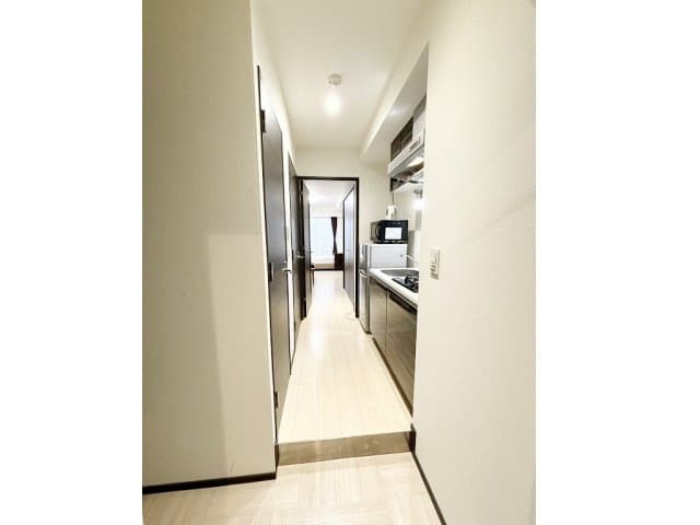 Room image 13