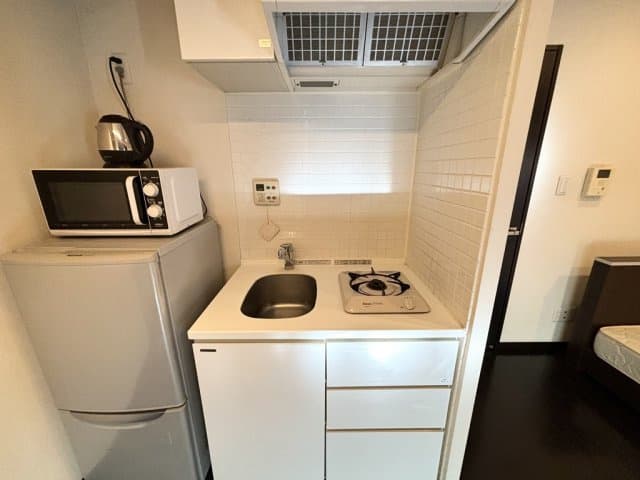 Room image 9