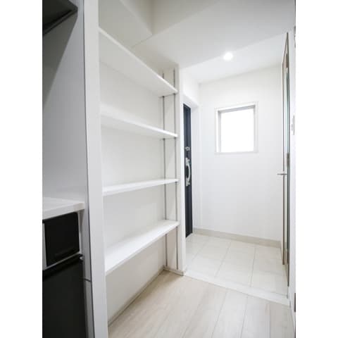 Room image 13