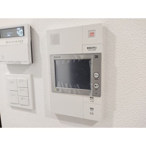 Room image 14