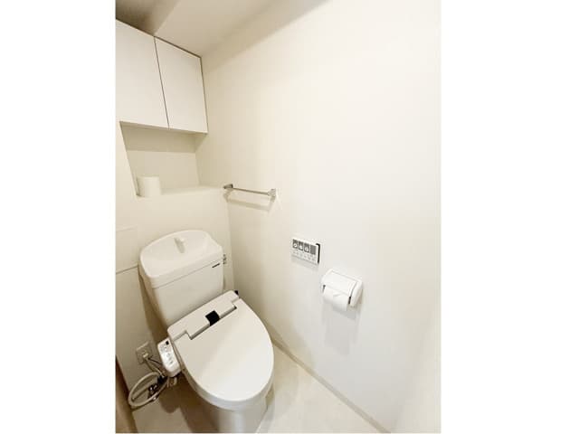 Room image 11