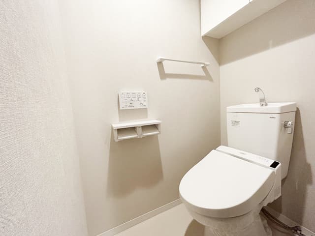 Room image 9