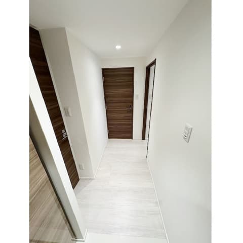 Room image 14