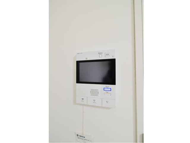 Room image 16