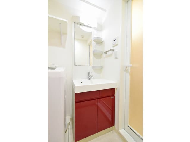 Room image 10