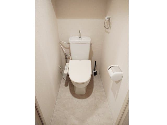 Room image 14