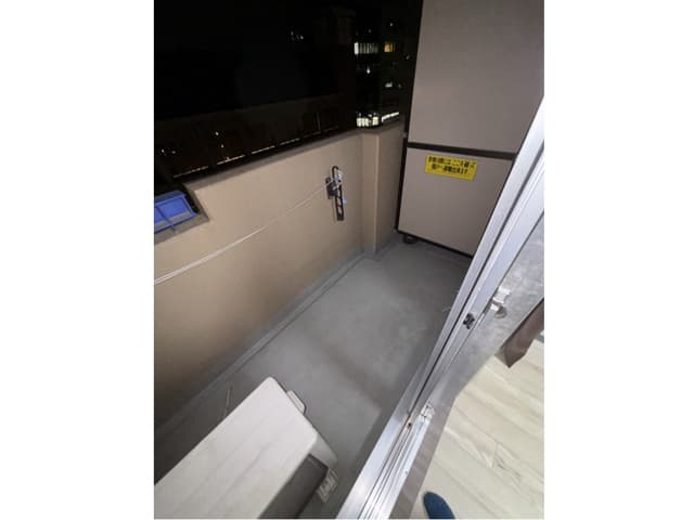 Room image 12