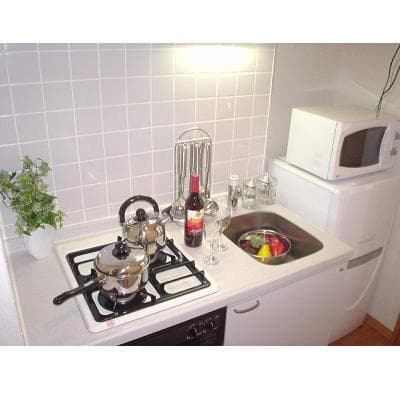 Room image 11