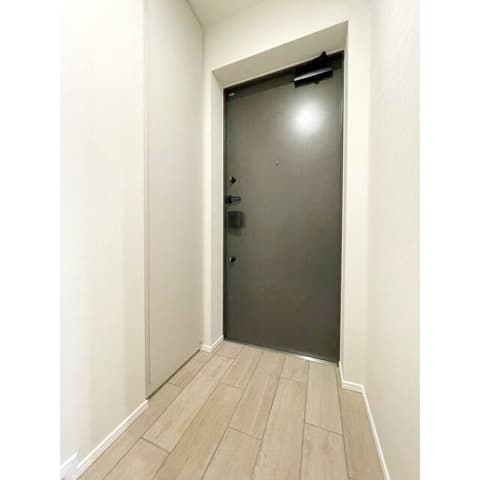 Room image 13
