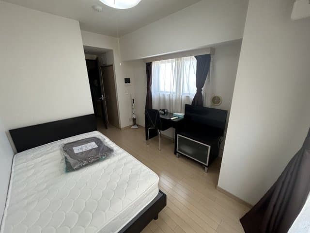 Room image 13