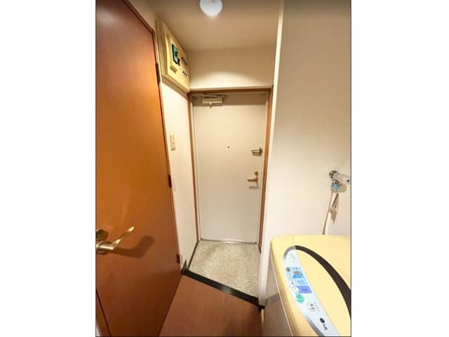 Room image 13