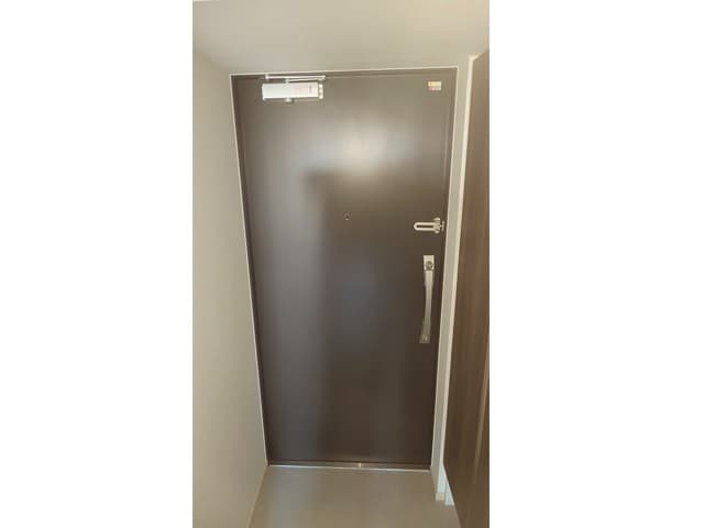 Room image 12