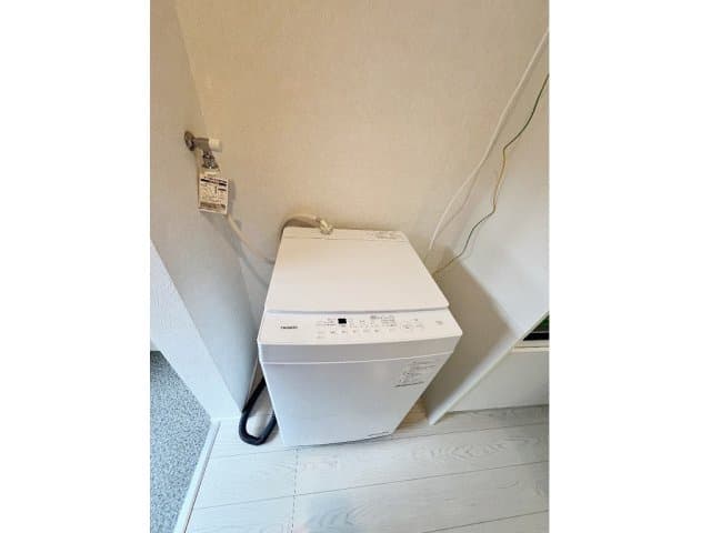 Room image 10