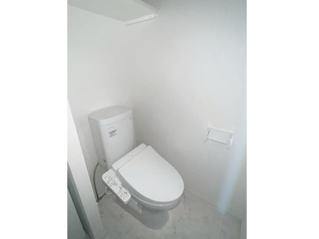 Room image 9