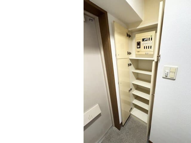 Room image 14