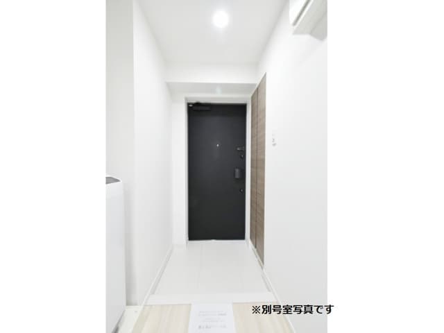 Room image 13