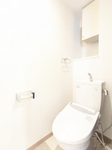 Room image 12