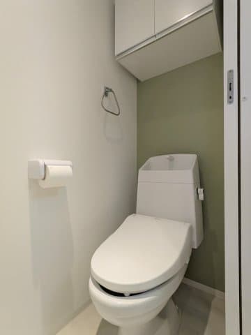 Room image 8