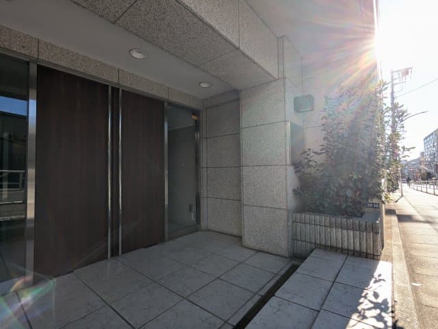 Room image 14