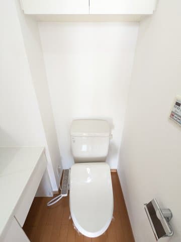 Room image 8