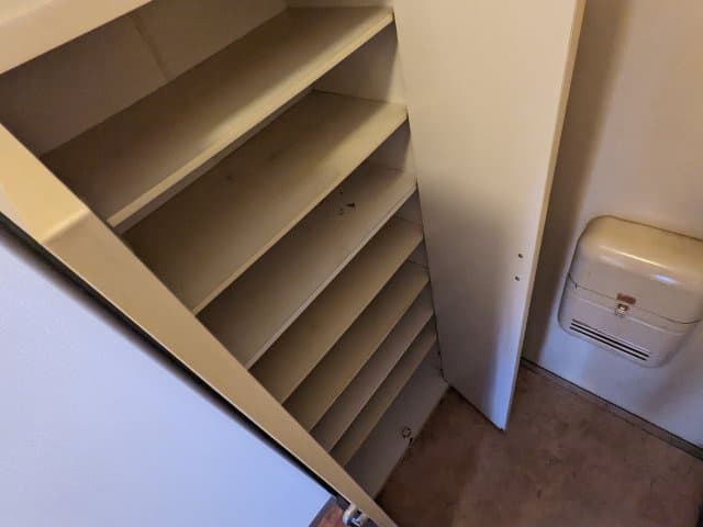 Room image 10