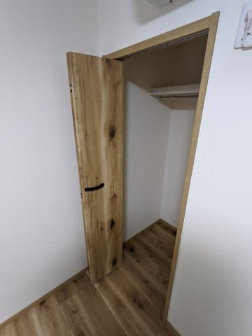 Room image 11