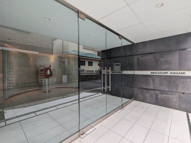 Room image 13